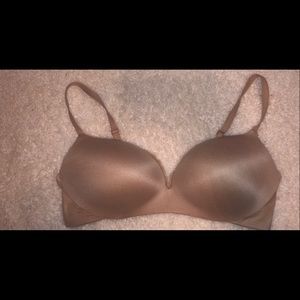 Victoria’s Secret Plunge Bra 36D